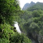 Чучхурские водопады - второй водопад