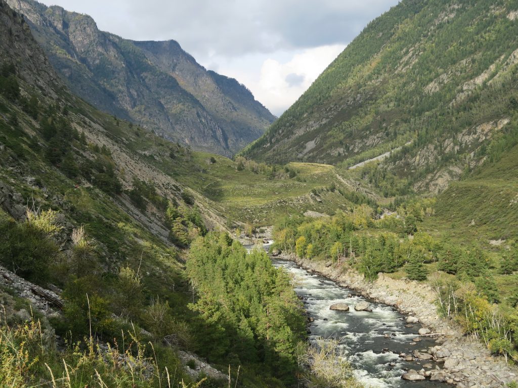 Водопад Учар Горного Алтая - река Чульча