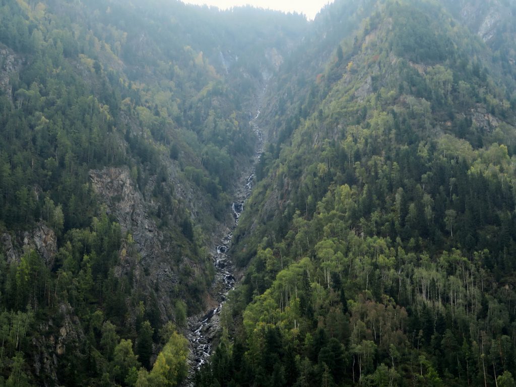 Тропа к водопаду Учар - Второй ручей