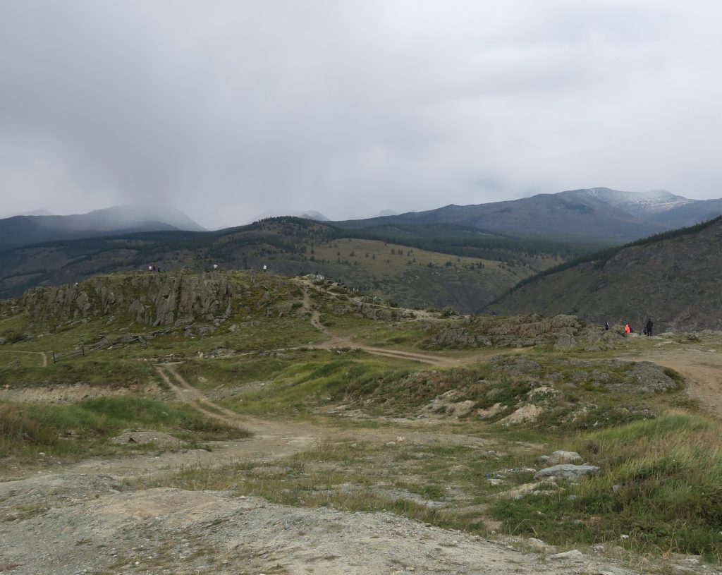 Перевал Кату-Ярык Горного Алтая - плато
