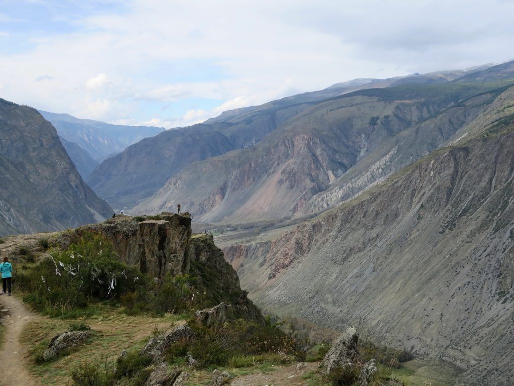 перевал Кату-Ярык Горного Алтая - Чулышман вниз