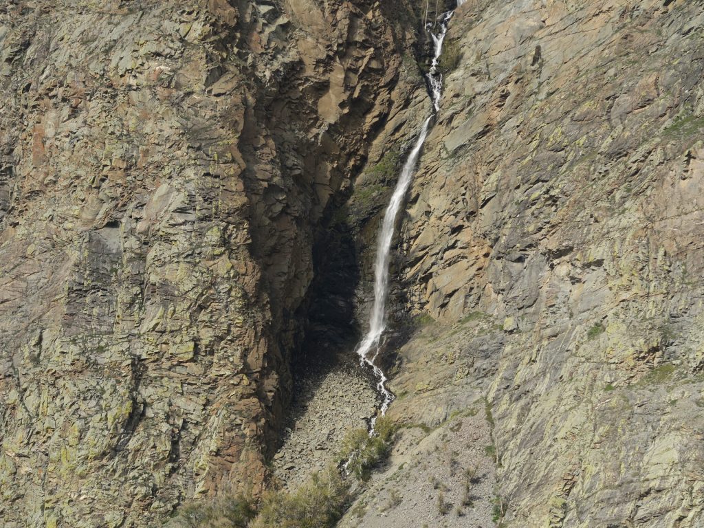 перевал Кату-Ярык Горного Алтая - водопад Карасу