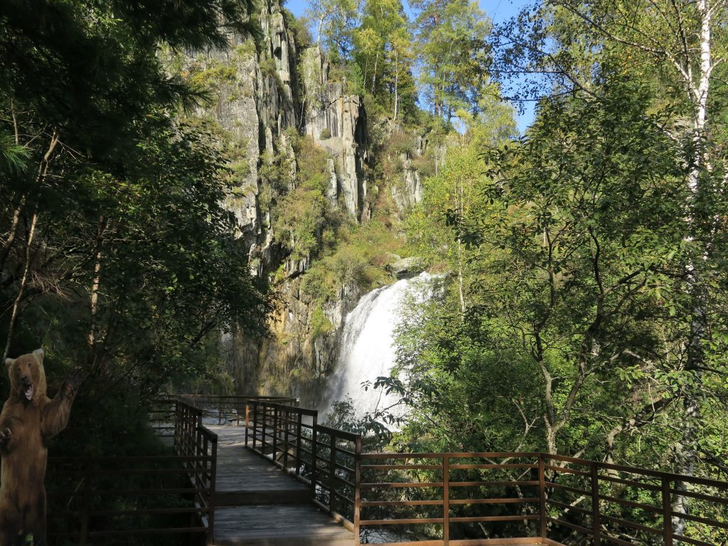 Водопад Корбу - смотровая площадка
