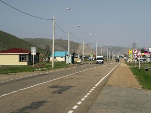 Дорога на самый большой остров Байкала - посёлок
