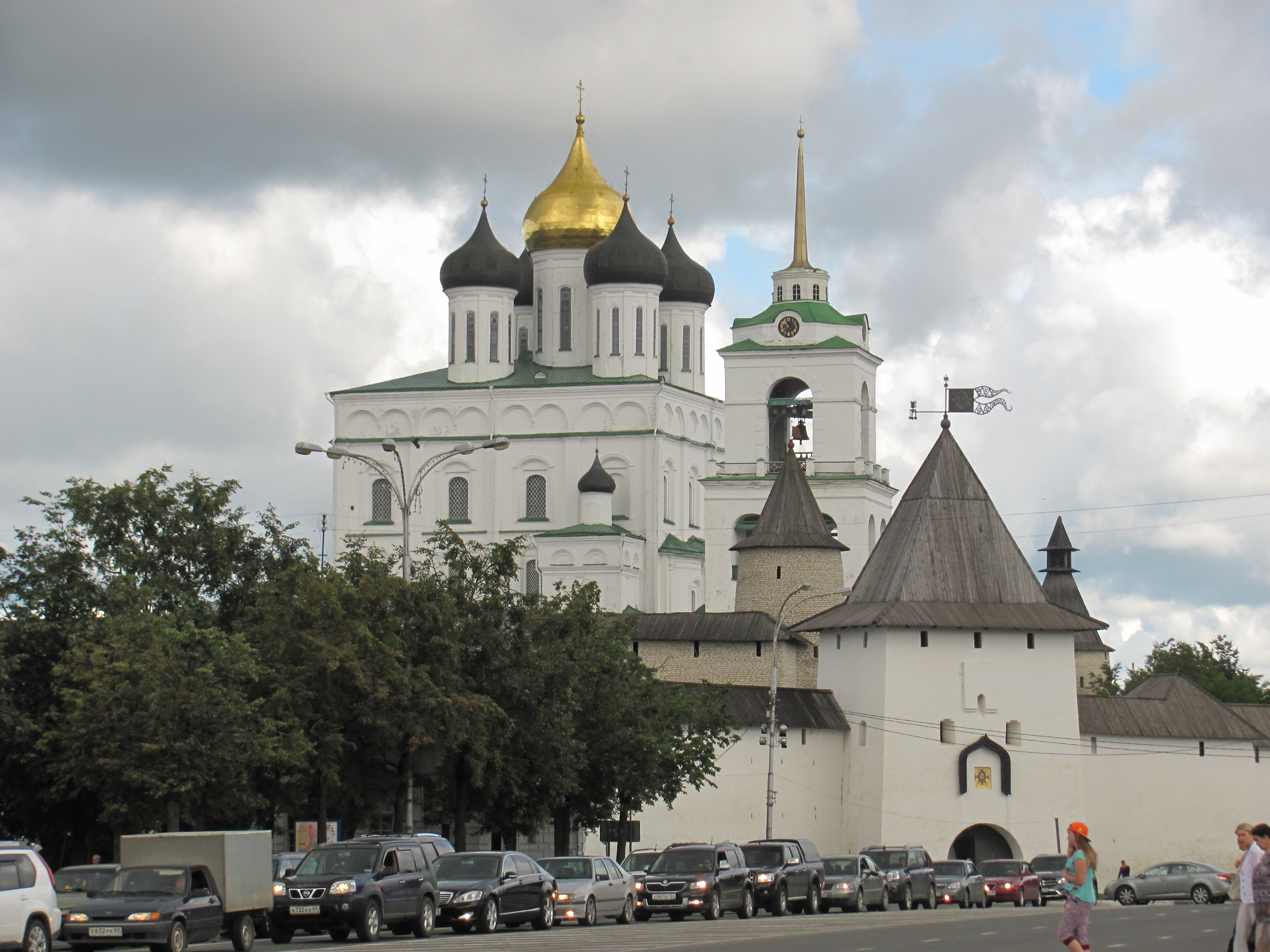 Псков Кремль и Троицкий собор